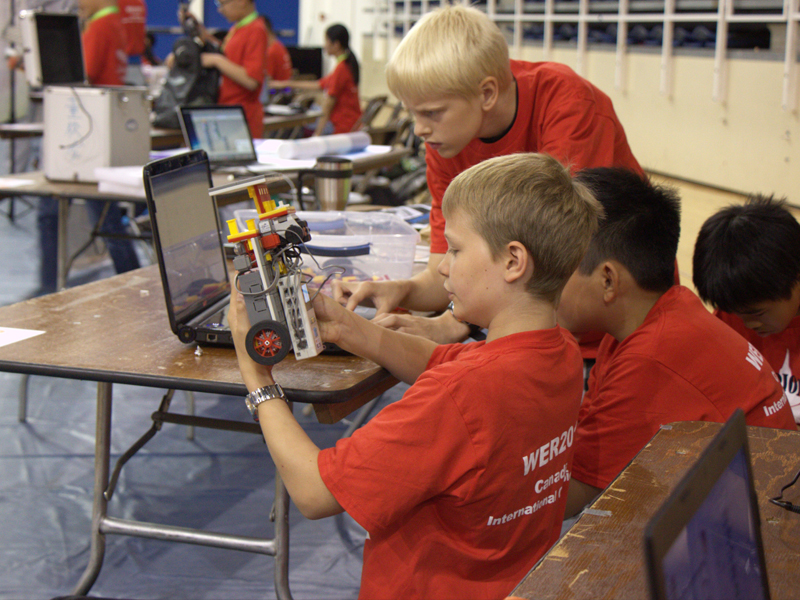 Every second counts for the contestants during debugging.